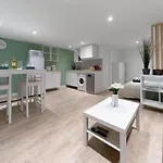 ※Perrier Menthe※ Hyper-Centre Et Tranquillite