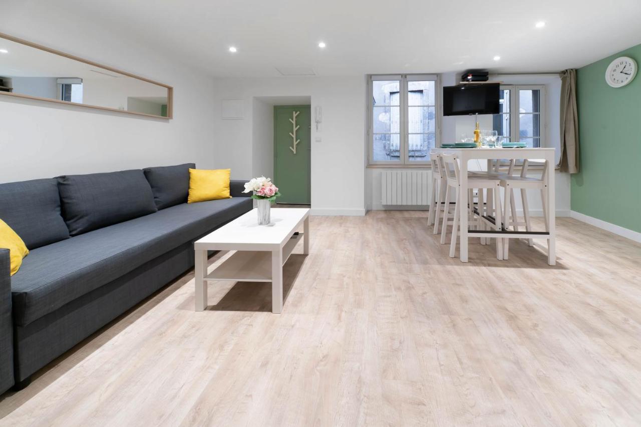 ※perrier Menthe※ Hyper-centre Et Tranquillite * Clermont-Ferrand